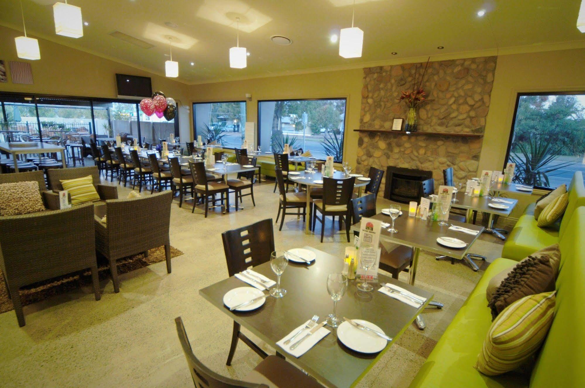 Best Western Bungil Creek Motel Roma Exterior photo